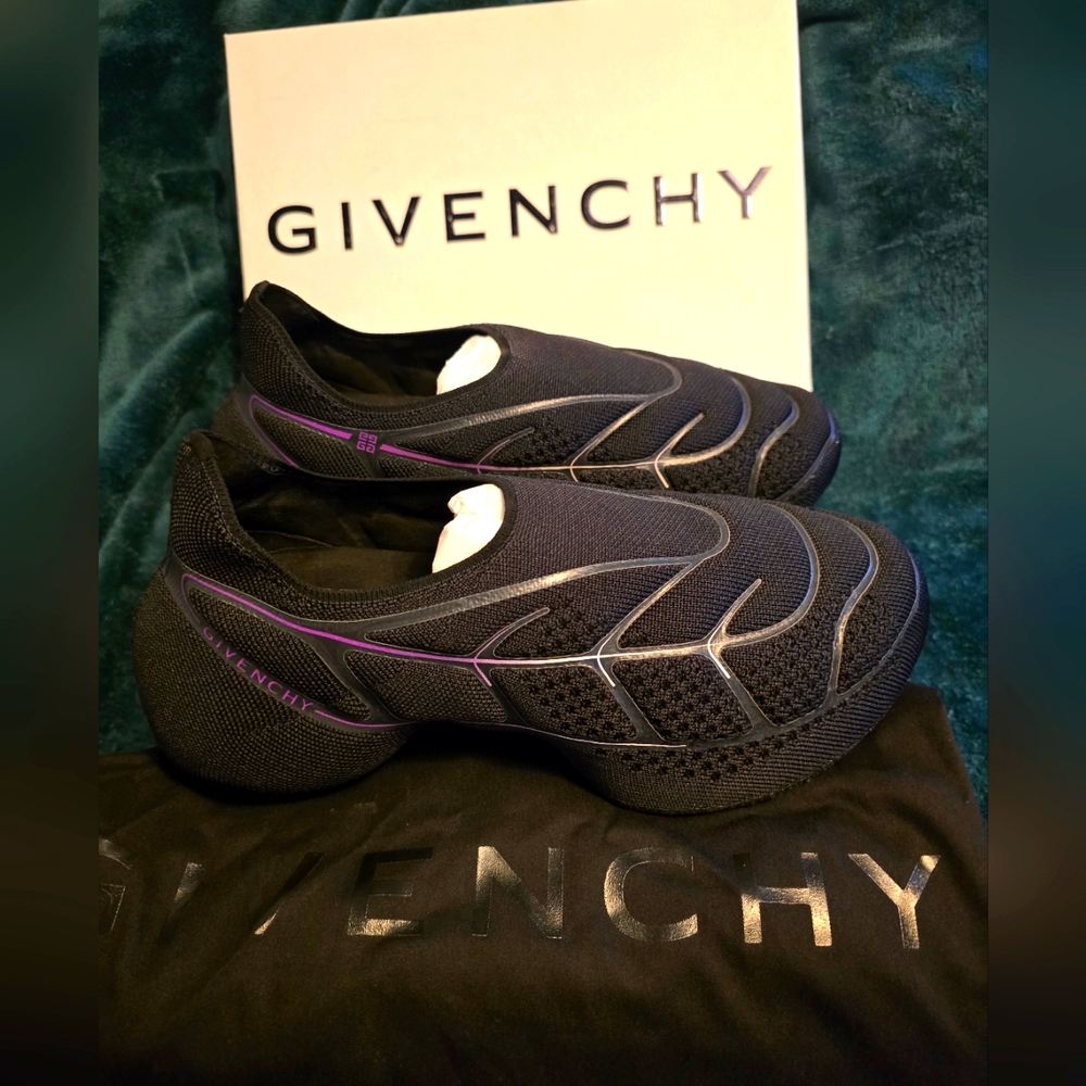 Brand New! Givenchy TK-360 Meshed Slip-On Sneakers size 39